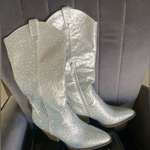 Jewel studded cowboy boots• NEVER worn!